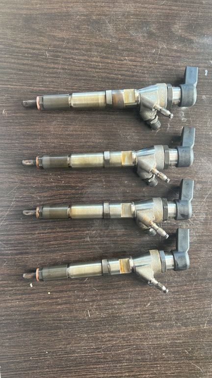 Injectoare Renault Megane / Nissan Qashqai / Mercedes A / B -Class 1.5 dCi 110 Cp Cod 166006212r, H8201100113