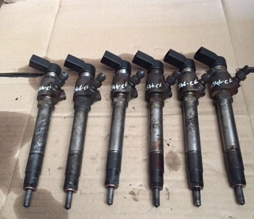 Injectoare siemens cod 5u3q 9k546 Aa peugeot 607 2.7 hdi 204 cai