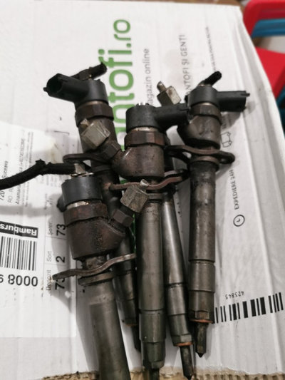 Injectoare volvo,v70 ,s60,s80,s40 xc 90 motor 2.4 