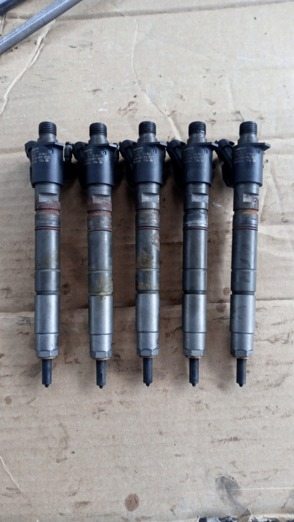 Injectoare Volvo XC60 2.4 2014 Bosch Diesel 0445116016