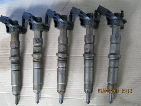 INJECTOARE VW CRAFTER 2,5 TDI COD 076130277/0445115029, 88-163 CP