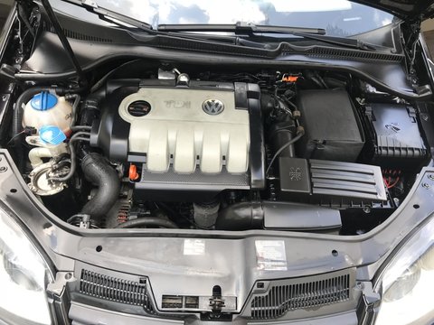 Injectoare VW Golf 5 motor BLS 1.9 TDI - 038130073BN (038 130 073 BN)