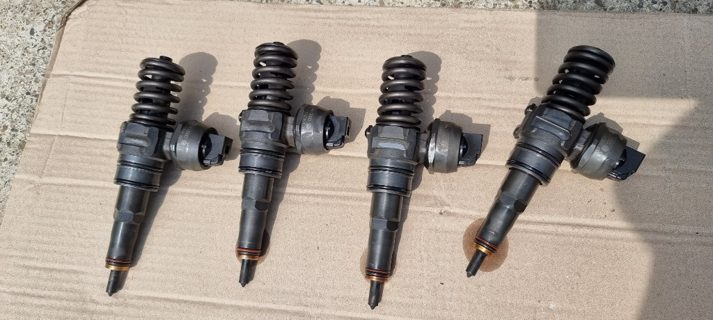 Injectoare Vw Passat B5 1.9 TDI AJM ATJ 2000 2001 2002