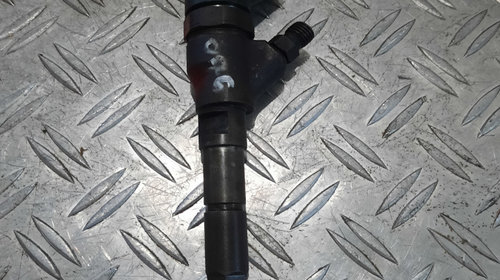 Injector 0445110076 2.0 HDi motor RHZ/RH