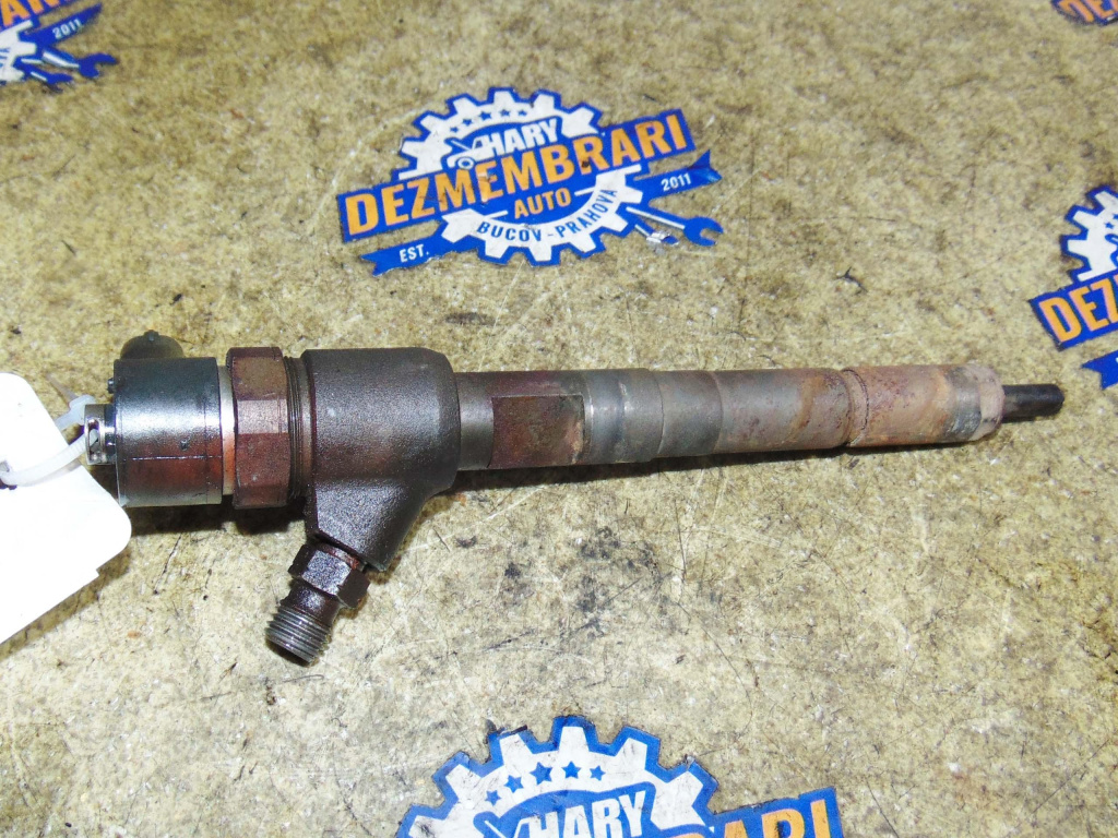 Injector 0445110083 Fiat Panda Cross 1.3d