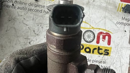 Injector 0445110489 Ford Fiesta Focus 1,