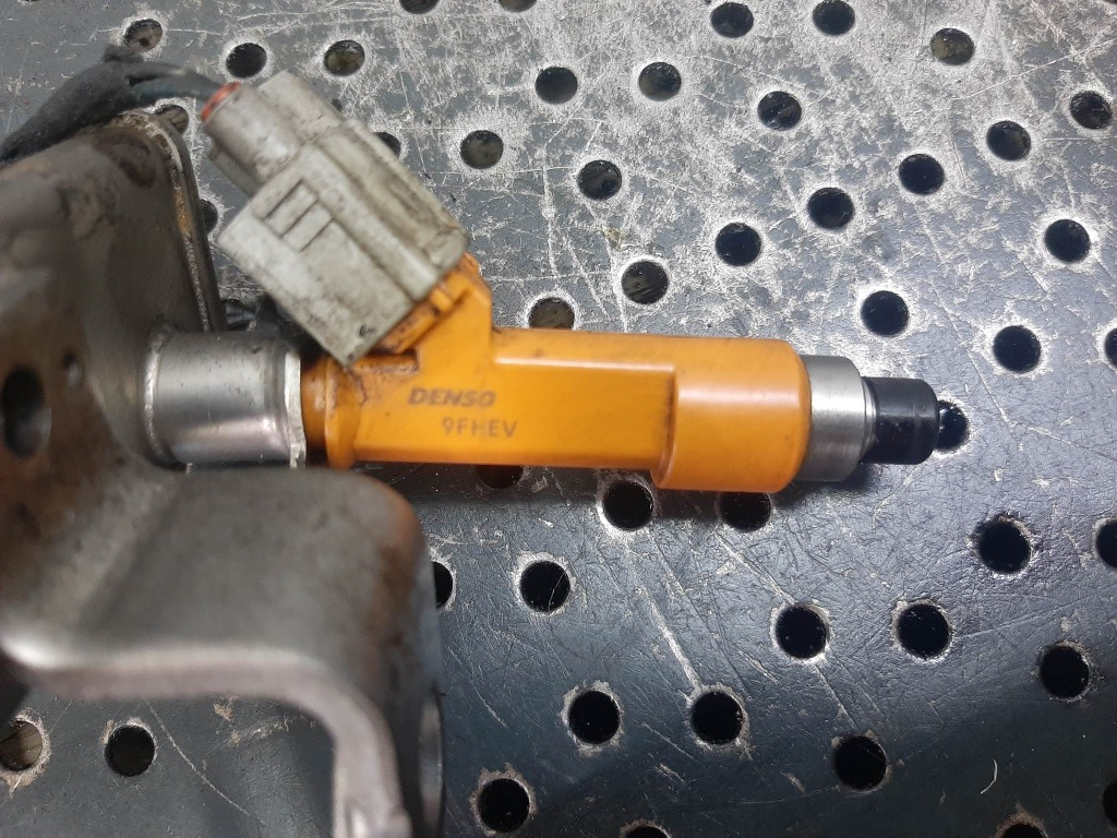 Injector 1.0 b k10bn nissan pixo suzuki 