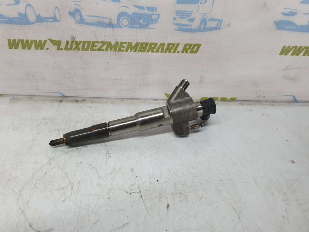 Injector 166009567r hmLgt5690r Opel Mova