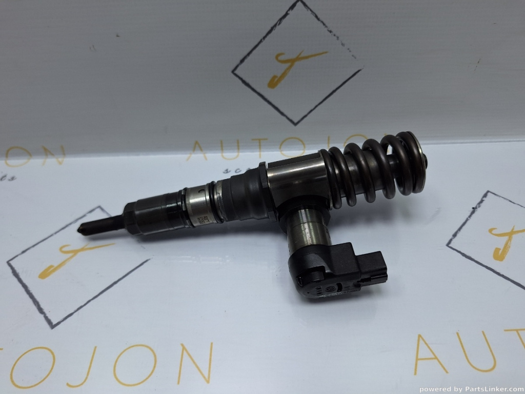 Injector 2.0 TDI 16V BKP 103KW|140HP VOLKSWAGEN PASSAT Variant (3C5) [ 2005 - 2011 ] OEM 03G130073S