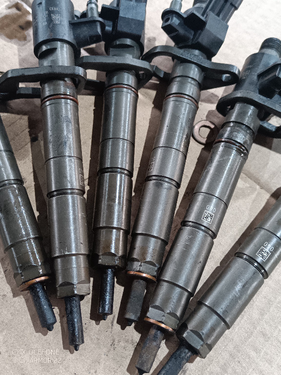 INJECTOR 3.0 V6 306DT JAGUAR XF RANGE RO