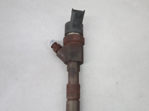 Injector 8200238528 0445110146 1.9 DCI Renault Trafic 2 2001-2014