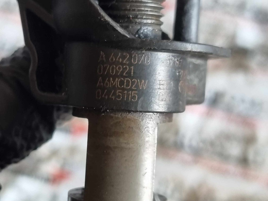 Injector A6420701987 Mercedes-Benz CLK C