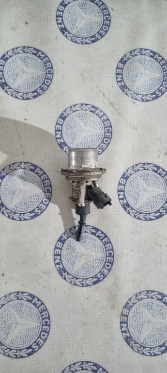 Injector AdBlue Mercedes C220 cdi W205 A0004901113