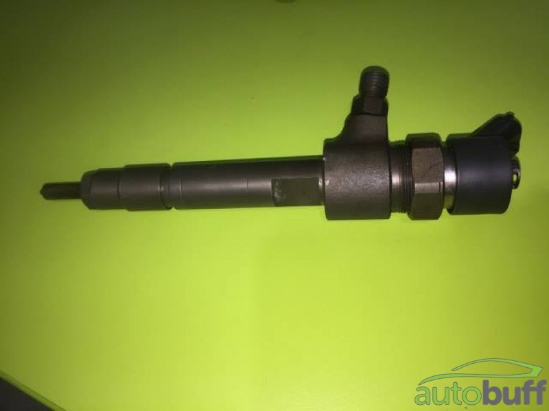 Injector Alfa Romeo 159 2.4 JTD 0445110119