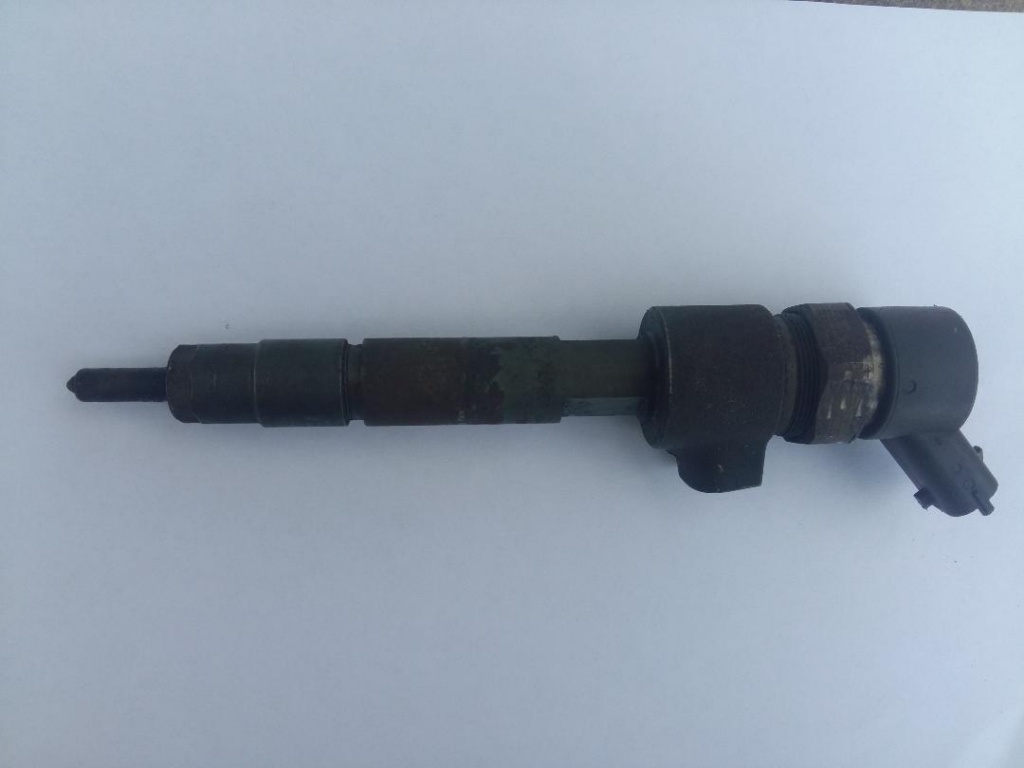 Injector Alfa Romeo 166 2.4 JTD 2000 2001 2002 2003 2004 2005 2006 2007 cod 0445110119