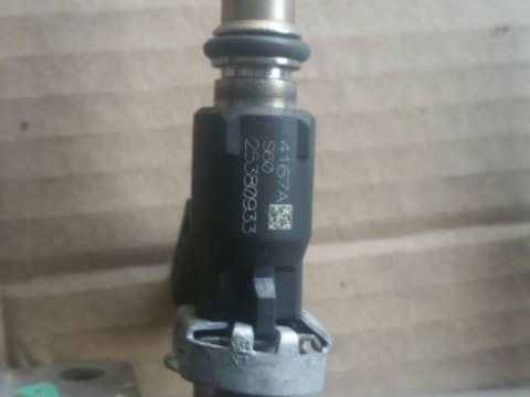 INJECTOR Astra h 1.6 16v  Z16XER 25380933