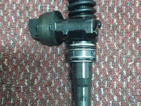 Injector Audi A3 8P 1.9 tdi BLS 038130073BN