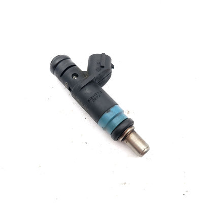 Injector Audi A4 B6 (8E) 2000 - 2004 Benzina 06B13