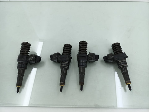 Injector Audi A4 B6 AWX 1.9 TDI 2001-2005 038130073AR DezP: 19279