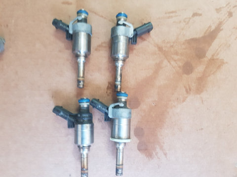 Injector audi a4 b8 2008 2,0b,cod piesa 0261500076