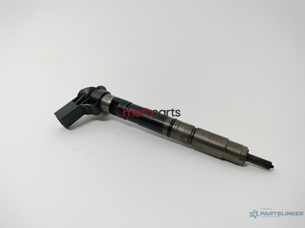 Injector AUDI A4 IV (8K2, B8) [ 2007 - 2015 ] TDI 