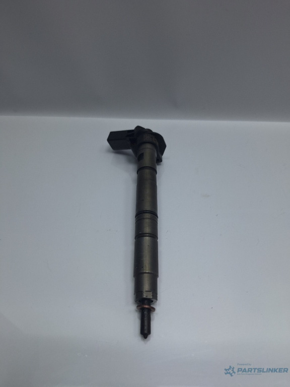Injector AUDI A4 IV Avant 8K5, B8 2007 - 2015 TDI 