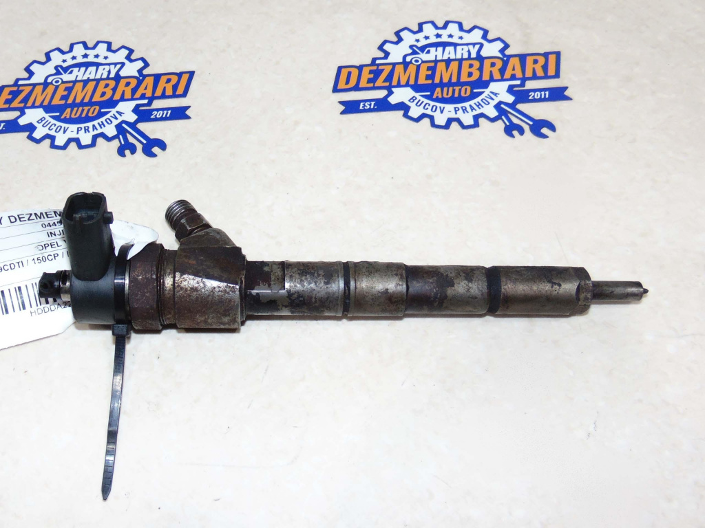 Injector avand codul 0445110159 pentru Opel Vectra C