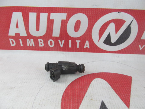 INJECTOR BENZINA HYUNDAI ACCENT II 2004 OEM:3531022600.