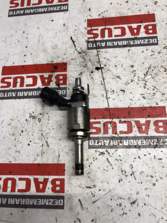 Injector Benzina Renault / Nissan Juke / Dacia 1,2 TCE Benzina Cod : 4350R