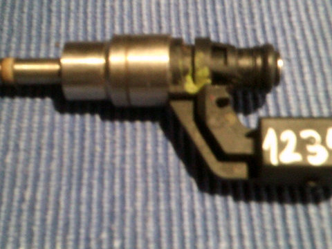 Injector benzina VW Golf 5, Passat B6 1.6i, 03C906036A