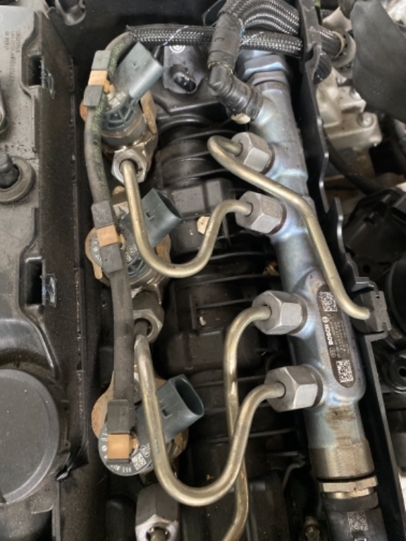 Injector BMW 1.5 Diesel Euro 6 Cod 0445110598