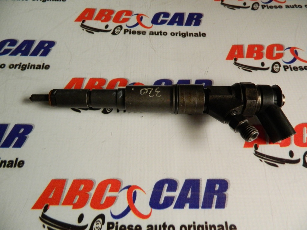 Injector BMW Seria 3 E46 2.0 D cod: 0445110080 model 2004