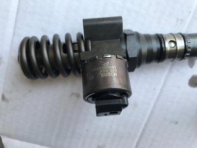 Injector bosch 2.0 tdi 140 cp audi seat skoda volk