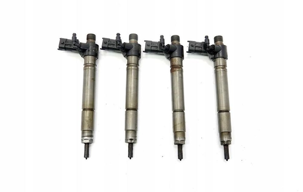 Injector Citroen C5 2.2 HDI cod 0445115025