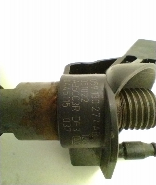 Injector, cod 059130277AB 059130277AB Au