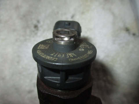 INJECTOR DACIA DOKKER - COD 0445110 485