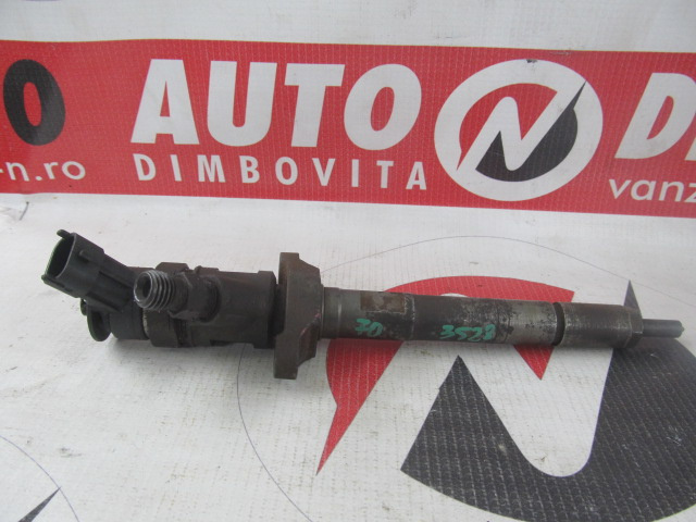 INJECTOR DIESEL FORD FOCUS 2007 OEM:0445110353.