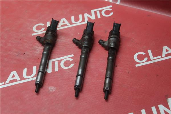 Injector Diesel HYUNDAI GETZ (TB) 1.5 CRDi D3-EA
