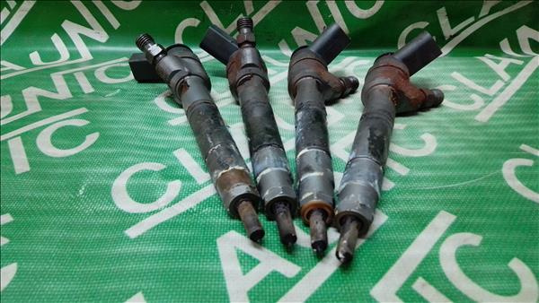 Injector Diesel MERCEDES-BENZ B-CLASS (W245) B 180 CDI (245.207) OM 640.940