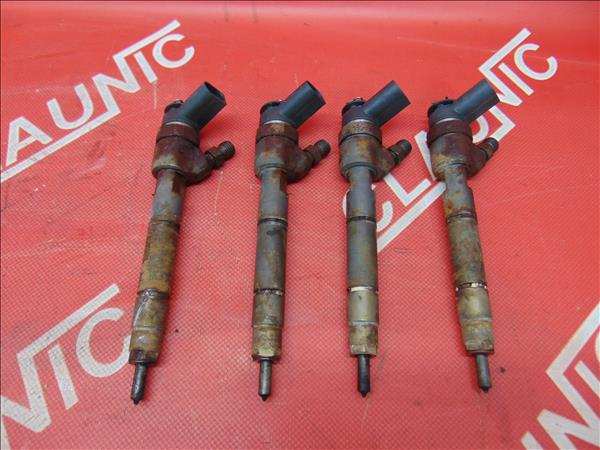 Injector Diesel MERCEDES-BENZ B-CLASS (W245) B 180 CDI (245.207) OM 640.940