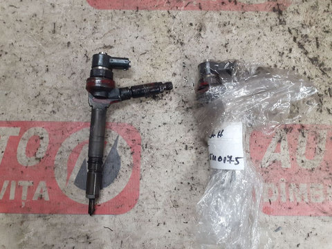 INJECTOR DIESEL OPEL ASTRA H 2005 OEM:0445110175.