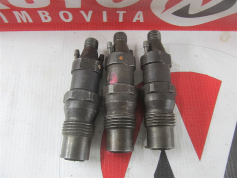 INJECTOR DIESEL VOLKSWAGEN TRANSPORTER 2000 OEM:68130202.