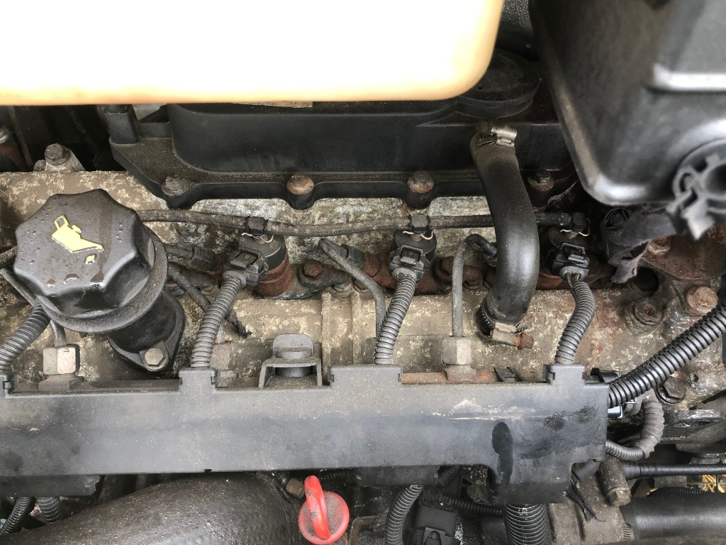 Injector fiat ducato 2.3 jtd an 2004 iveco