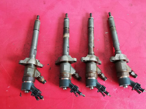 Injector Ford Fiesta Mk5 / Fusion / Focus 2 1.6 Tdci 0445110239