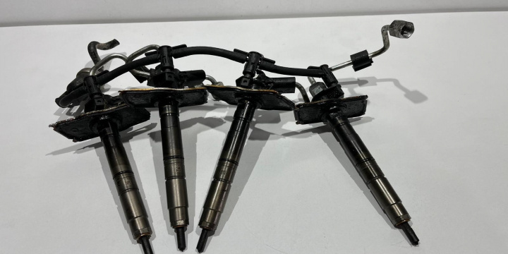 Injector injectoare 03L130277 Audi A4 B8/8K [2007 - 2011]
