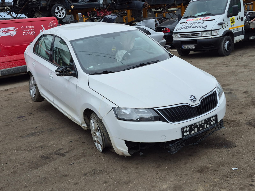 Injector injectoare 04E906036AT 1.0 tsi 