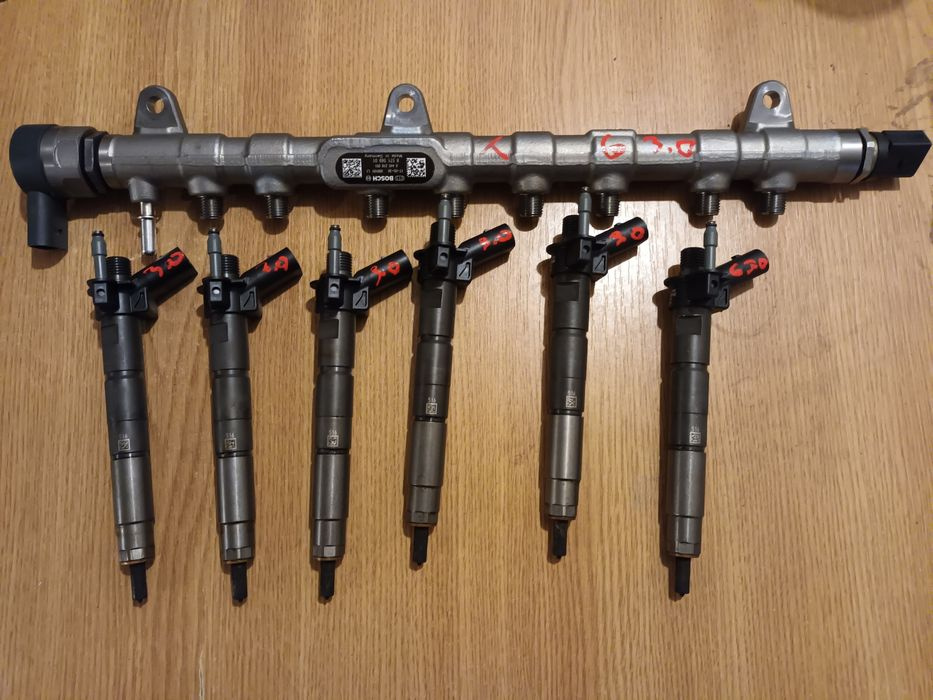 Injector/injectoare bmw g20 g30 g11 g01 g06, b57, 8571565
