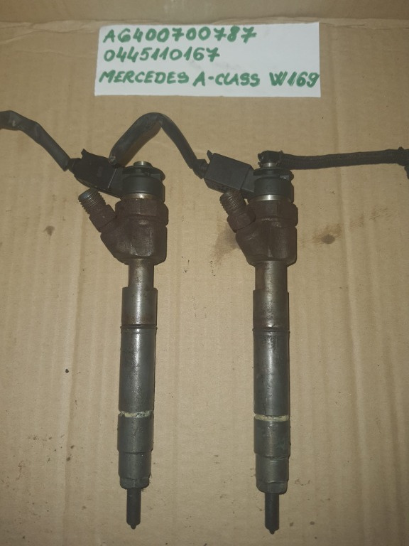 Injector Injectoare Mercedes Benz A-Class W169 A6400700787 0445110167