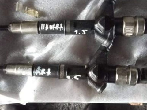 Injector Injectoare Nissan Navara D40 / Pathfinder 2.5 Diesel dezmembrez dezmembrari