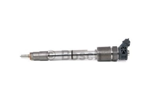 Injector IVECO DAILY VI caroserie inchisa combi BOSCH 0445110564
